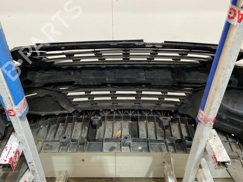 Used Front bumper Front bumper PEUGEOT 308 II (LB_, LP_, LW_, LH_, L3_) 1.6 HDi / BlueHDi 115 (115 hp) 40062419 40062419