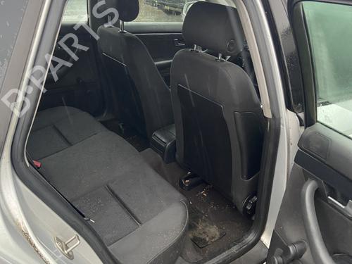 Used Rubber door seal AUDI A4 B6 Avant (8E5) 1.9 TDI (130 hp) 32361823