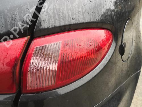Used Right taillight ALFA ROMEO 147 (937_) 1.9 JTDM 16V (937.AXN1B, 937.AXZ1B) (170 hp) 27132524
