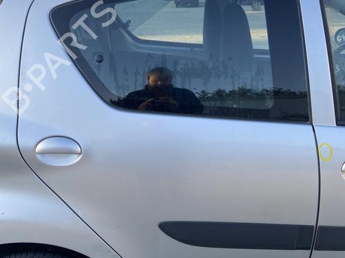 Høyre bak lås TOYOTA AYGO (_B1_) 1.0 (KGB10_, KGB10R) (68 hp) 29026715