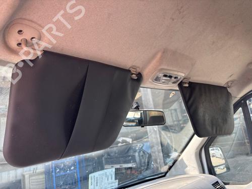Aletta parasole destra Aletta parasole destra FORD TRANSIT CONNECT (P65_, P70_, P80_) 1.8 TDCi (90 hp) 37635537 37635537