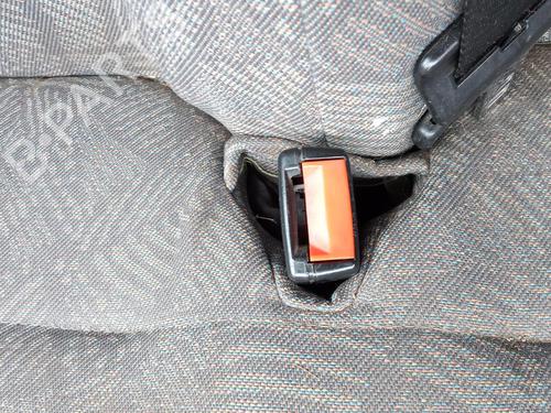 Used Seat buckle FORD TRANSIT Platform/Chassis (FM_ _, FN_ _) 2.0 TDCi (F_E_, F_F_) (125 hp) 27143788