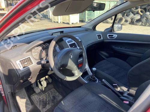 Used Driver airbag PEUGEOT 307 (3A/C) 1.6 HDi (90 hp) 27105659