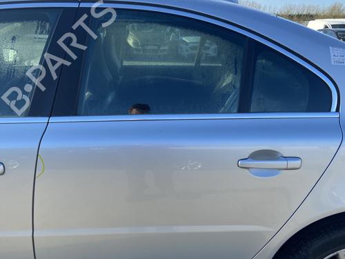 Puerta trasera izquierda VOLVO S80 II (124) D5 (185 hp) 32671440