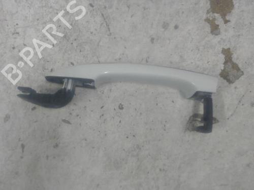 front-left-exterior-door-handle-renault-megane-iv-hatchback-b9amn_-2015-27135761 main image