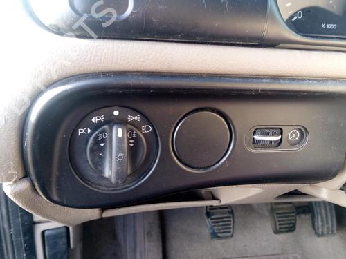 Used Headlight switch FORD MONDEO I (GBP) 1.8 TD (88 hp) 27129189