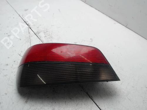 Used Left taillight Left taillight PEUGEOT 306 Hatchback (7A, 7C, N3, N5) 2.0 HDI 90 (90 hp) 27121456 27121456
