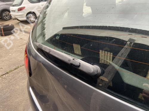 Used Rear wiper motor CITROËN C3 II (SC_) 1.4 HDi 70 (SC8HZC, SC8HR0, SC8HP4) (68 hp) 30352113