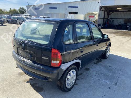 Used Rear axle Rear axle OPEL CORSA B (S93) 1.2 i (F08, F68, M68) (45 hp) 32121492 32121492