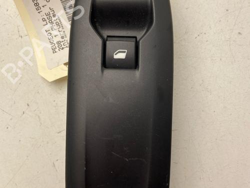 right-front-window-switch-peugeot-208-i-ca_-cc_-2012-2013-2014-2015-2016-2017-2018-2019-2020-2021-36336488 main image