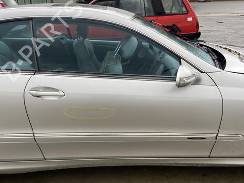 Used Right front door MERCEDES-BENZ CLK (C209) CLK 270 CDI (209.316) (170 hp) 28473859