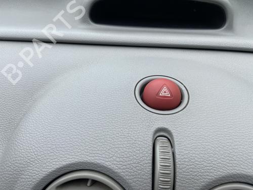 Bouton de warning RENAULT TWINGO I (C06_) 1.2 16V (C06C, C06D, C06K) (75 hp) 30480707
