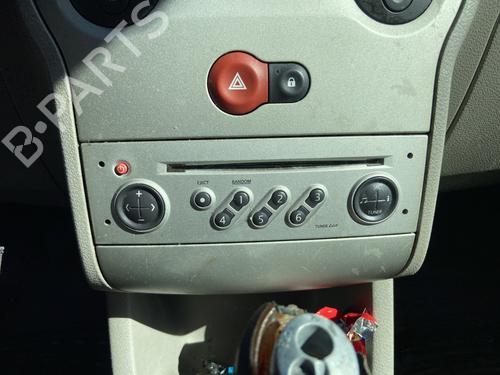 Autoradio für RENAULT MODUS / GRAND MODUS (F/JP0_) 1.5 dCi (FP0D, JP0D) (82 hp) 28963218