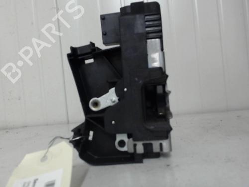 Front left lock OPEL ZAFIRA A MPV (T98) 2.0 DTI 16V (F75) | BP27117016C98 