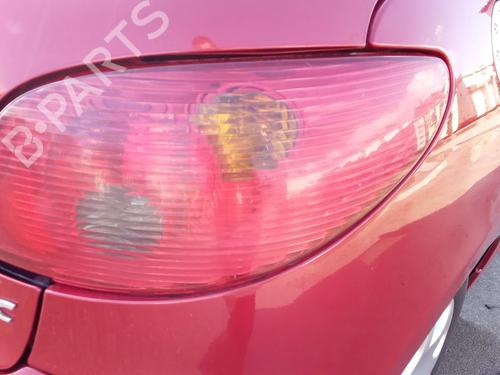 Used Right taillight Right taillight PEUGEOT 206 CC (2D) 1.6 16V (2DNFUF, 2DNFUR) (109 hp) 27141204 27141204
