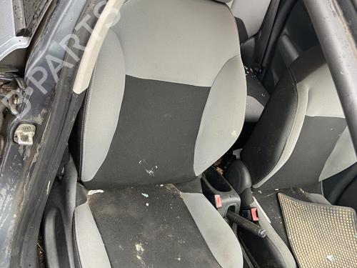 Used Right front seat CITROËN C3 II (SC_) 1.4 HDi 70 (SC8HZC, SC8HR0, SC8HP4) (68 hp) 30352122