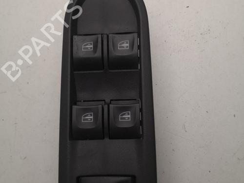 Used Left front window switch DACIA DUSTER (HS_) 1.5 dCi (109 hp) 28335758