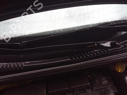 Used Front windshield wiper arm CITROËN DS3 (SA_) 1.6 HDi 110 (112 hp) 27134554