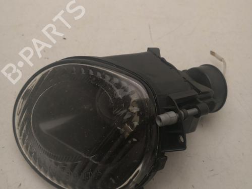 Used Right front fog light FORD MONDEO II Turnier (BNP) 2.0 i (131 hp) 32517311