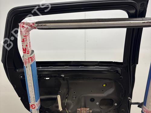 Used Left rear door Left rear door 36804644 36804644