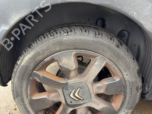 rim-citroen-c4-cactus-2014-40251268 main image