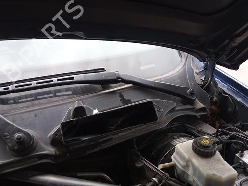 Used Front wiper motor BMW 3 Touring (E91) 320 d (150 hp) 27138223