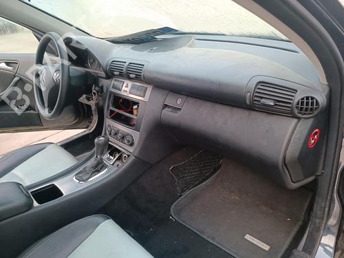 Used Dashboard Dashboard MERCEDES-BENZ C-CLASS Coupe (CL203) C 220 CDI (203.708) (150 hp) 27126833 27126833