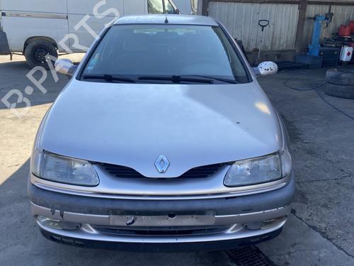 Used Right headlight Right headlight RENAULT LAGUNA I (B56_, 556_) 2.2 D (B56F/2) (83 hp) 33570189 33570189
