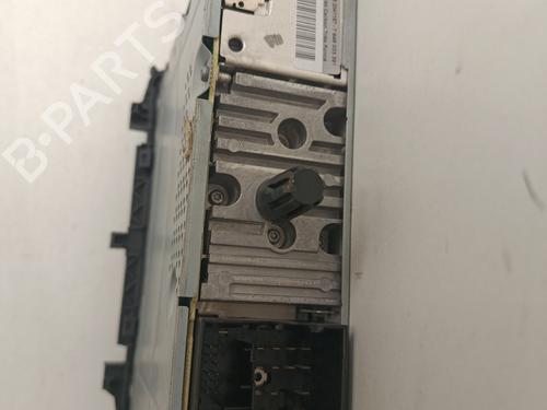 Used Radio Radio RENAULT TWINGO II (CN0_) 1.5 dCi (CN0E) (64 hp) 33184832 33184832