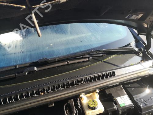 Used Front windshield wiper arm PEUGEOT 3008 I MPV (0U_) 1.6 HDi (114 hp) 27146676