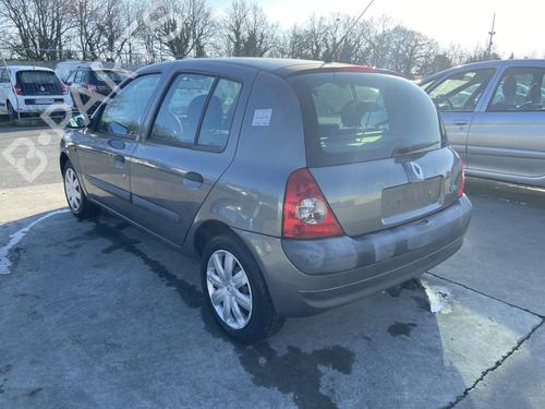 Used Rear axle RENAULT CLIO II (BB_, CB_) 1.4 16V (B/CB0P, BB13) (98 hp) 32121572