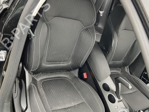 Used Right front seat RENAULT MEGANE IV Hatchback (B9A/M/N_) 1.5 dCi 110 (B9A3) (110 hp) 29815092