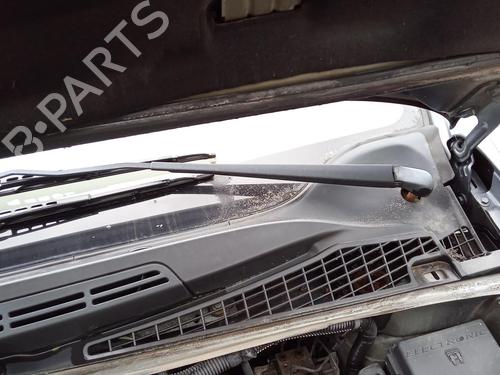 Used Front windshield wiper arm CITROËN XSARA PICASSO (N68) 2.0 HDi (90 hp) 27136212