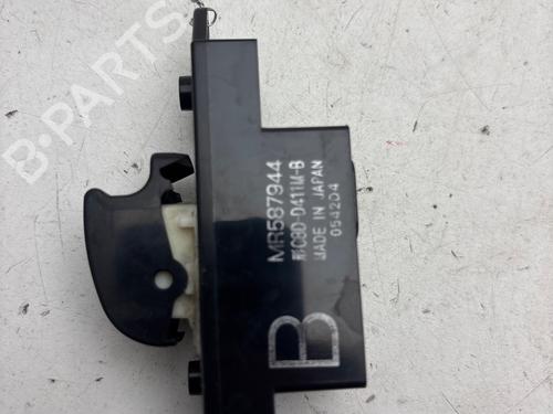 Right front window switch PEUGEOT 4008 1.8 HDi AWC | BP36684497I26 - Image 2