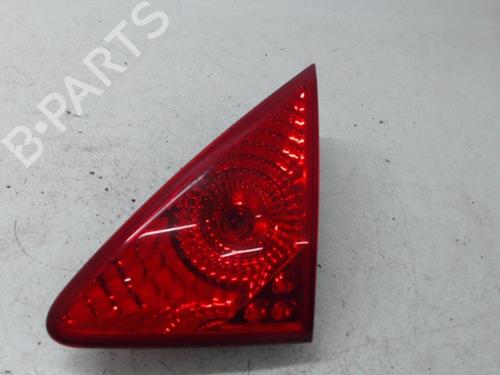 Used Right tailgate light PEUGEOT 3008 I MPV (0U_) 1.6 HDi (109 hp) 27122015