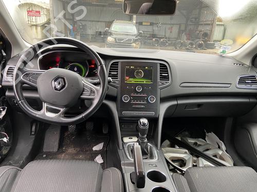 Fuse box RENAULT MEGANE IV Hatchback (B9A/M/N_) 1.5 dCi 110 (B9A3) | BP29815098E1 