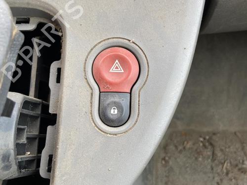 Used Warning switch RENAULT KANGOO / GRAND KANGOO II (KW0/1_) 1.5 dCi 90 (KW05, KW08, KW0G, KW11) (90 hp) 27107362