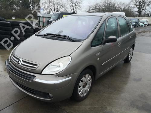 Left headlight CITROËN XSARA PICASSO (N68) 1.6 HDi | BP27130471C28 