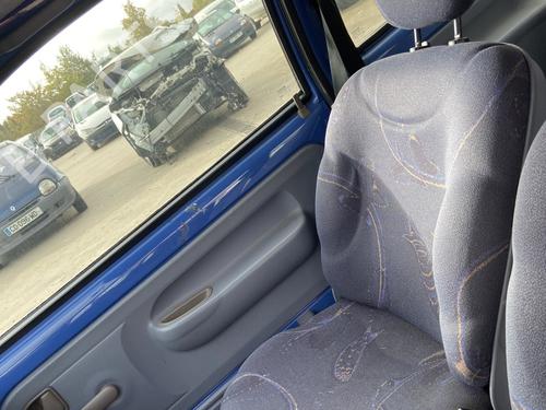 BP29917995C16 main image