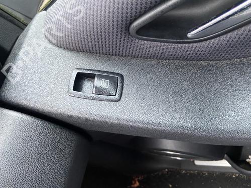Used Right front window switch Right front window switch 38926221 38926221