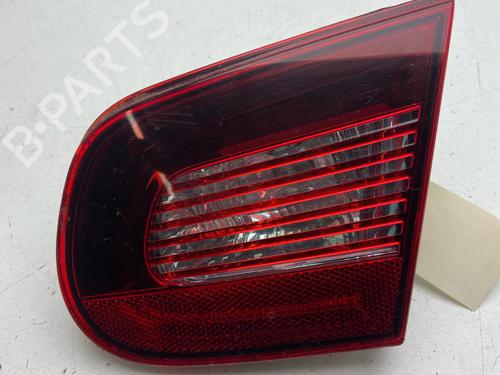 right-tailgate-light-vw-eos-1f7-1f8-2006-2007-2008-2009-2010-2011-2012-2013-2014-2015-27131283 main image