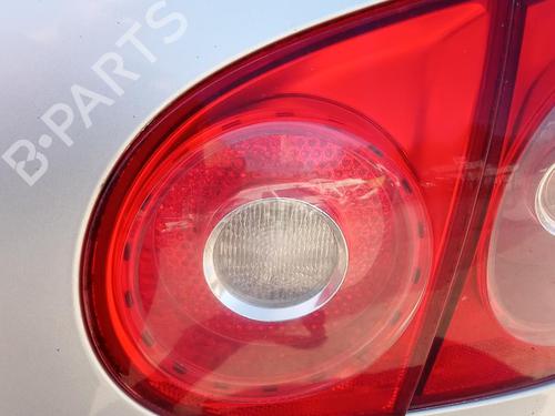 Used Right tailgate light VW GOLF V (1K1) 1.9 TDI (105 hp) 27139457