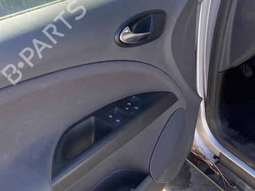 Used Left front window switch Left front window switch SEAT ALTEA (5P1) [2004-2015] 33828319 33828319