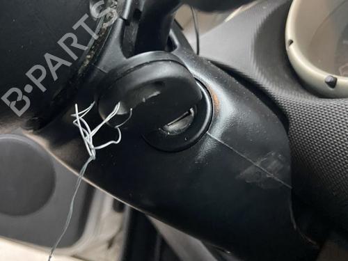 Used Ignition barrel VW POLO (6N2) 1.4 (60 hp) 30900982