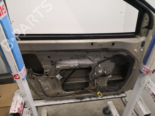 Used Left front door Left front door CITROËN C5 II (RC_) 1.6 HDi (RC8HZB) (109 hp) 27129387 27129387