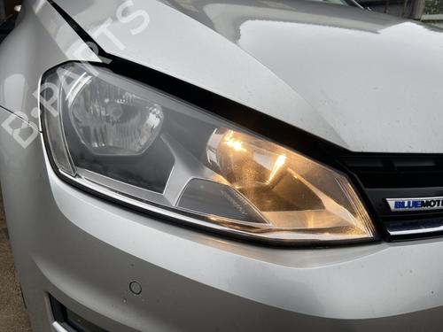 Used Right headlight VW GOLF VII (5G1, BQ1, BE1, BE2) 1.6 TDI (105 hp) 30395009