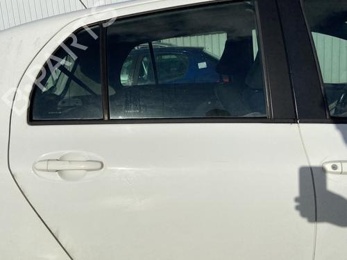 rear-right-exterior-door-handle-toyota-yaris-_p9_-2005-2006-2007-2008-2009-2010-2011-2012-2013-2014-31950939 main image