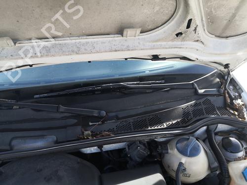 Used Front wiper motor VW POLO III (6N1) 60 1.4 (60 hp) 27104508