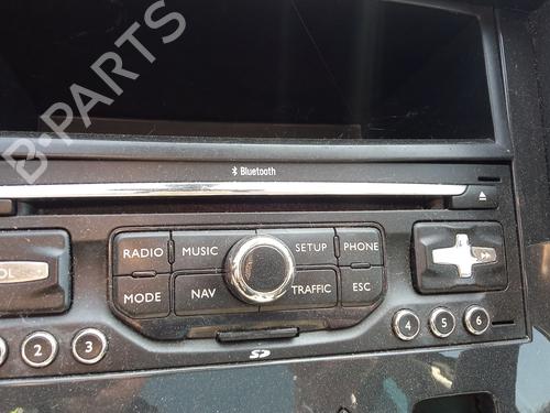 Used Radio PEUGEOT 3008 I MPV (0U_) 2.0 HDi (163 hp) 27110117
