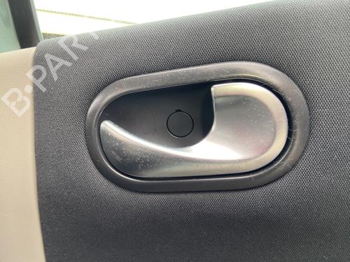 Used Rear right interior door handle Rear right interior door handle RENAULT MEGANE II (BM0/1_, CM0/1_) 1.6 16V (BM0C, CM0C) (113 hp) 33570033 33570033